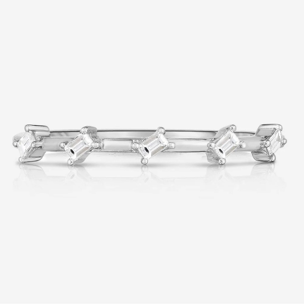 Ring Concierge White Gold Baguette Distance Ring Size 7